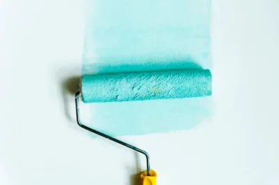 Peinture intérieure à Douvres — murs, plafonds et boiseries